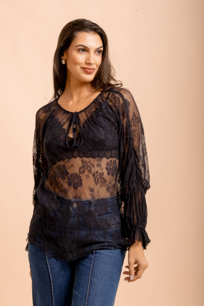 Camisa Raglan Renda Dalia Preta