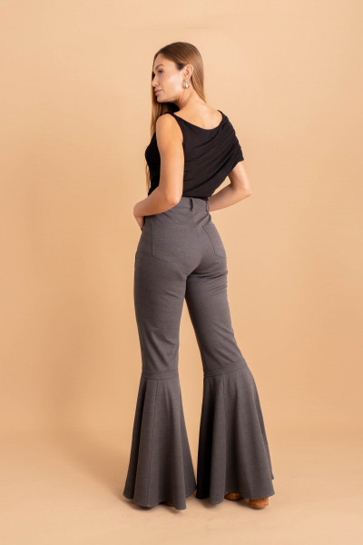 Calça Flare Alfaiataria Orvalho Preta