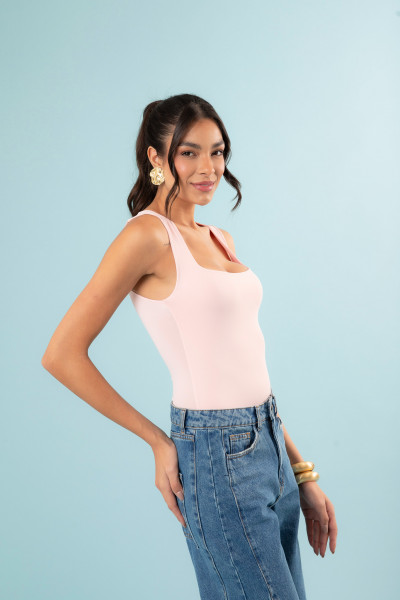 Body Isis Rosa