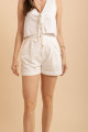 Shorts De Pregas Bordado Echo Off White